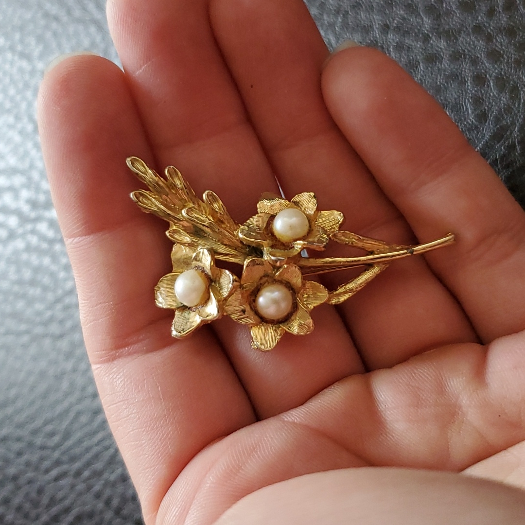 Vtg Brooch